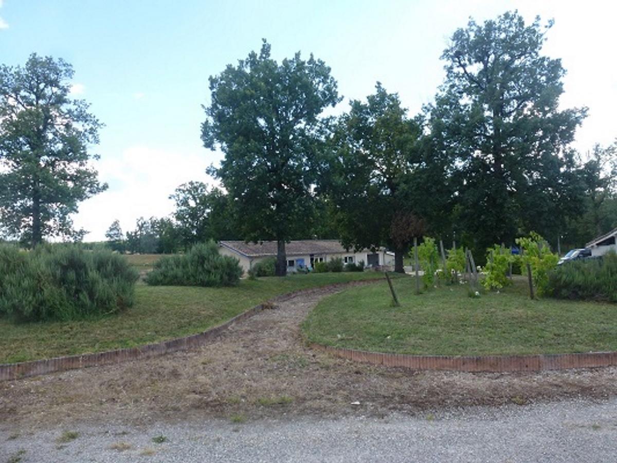 Auberge Le Gabachou Montpezat-de-Quercy Exterior foto